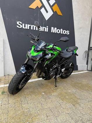 KAWASAKI Z900 